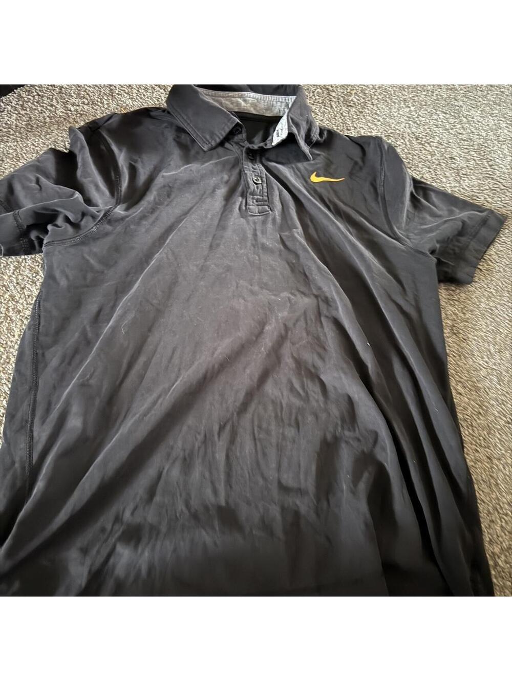 Nike Men's Black and Grey Polo-shirt